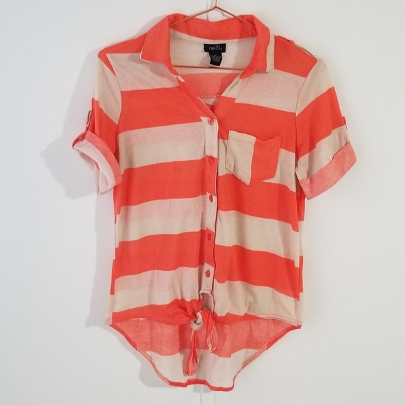 Rue 21 Striped Cropped Blouse - Picture 2 of 5